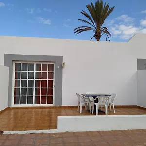 https://casa-rika-tarajalejo-c.in-canary-islands.com