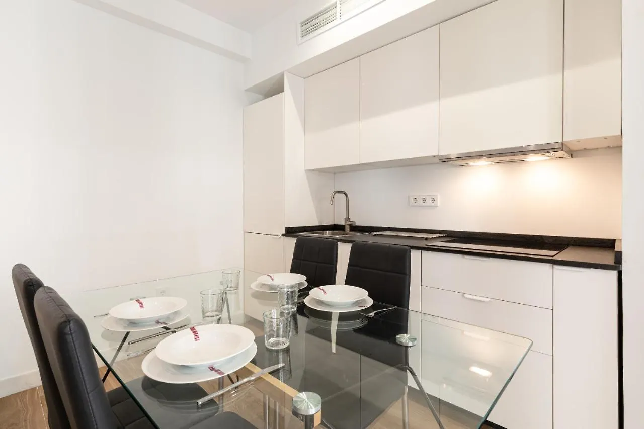 Luxury Setas Sevilla 0*, Sevilha
